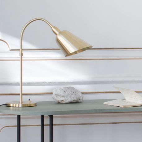 Arne Jacobsen Bellevue bordlampe AJ8 - Satinpoleret messing