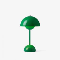 Flowerpot VP9 mini bordlampe m/batteri - Signal Green